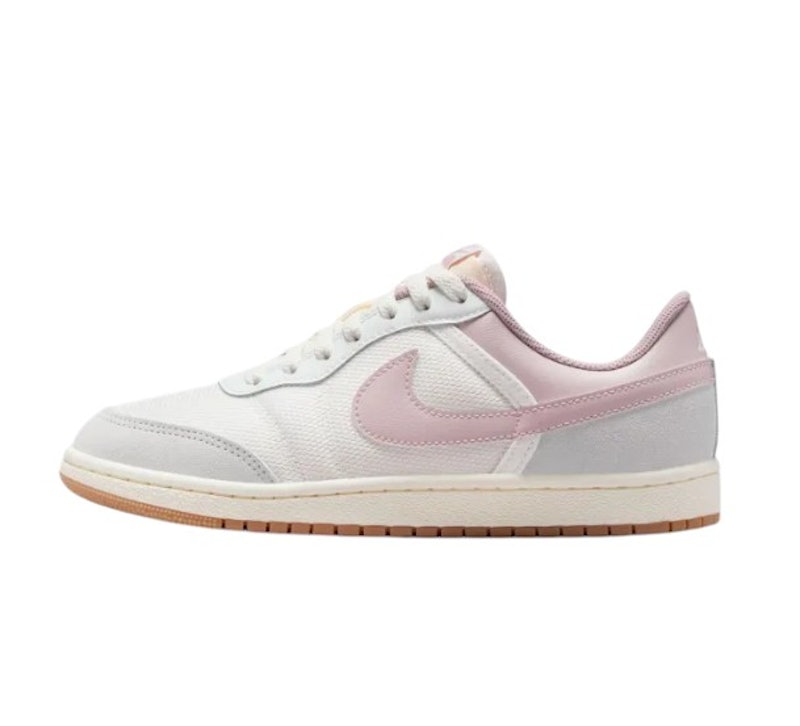 รองเท้าผ้าใบผู้หญิง Air Jordan Women's Skyline Low 1