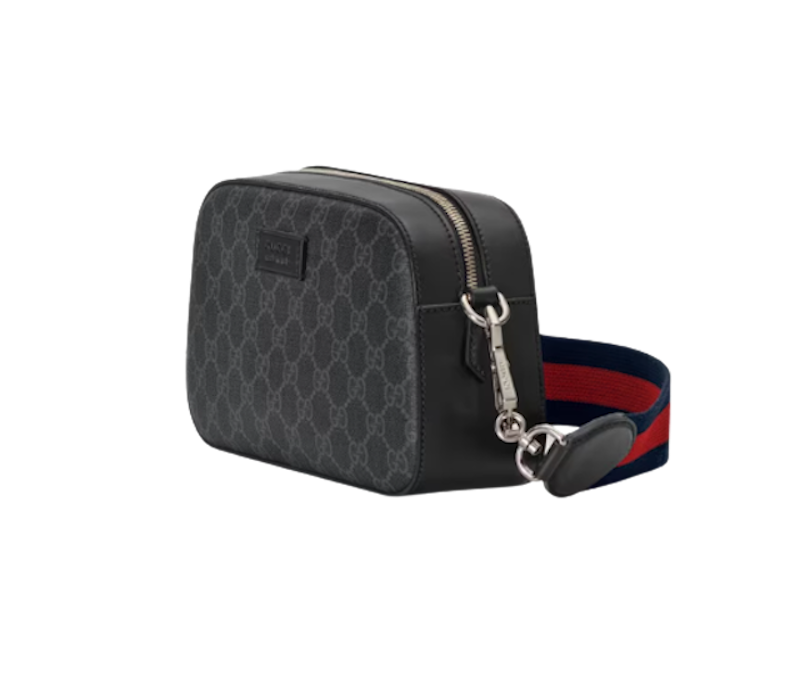 กระเป๋า Gucci ผู้ชาย รุ่น GG Black Shoulder Bag 2