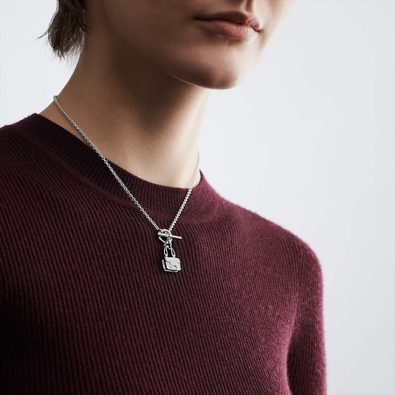 สร้อยคอแบรนด์เนม ผู้หญิง รุ่น Amulettes Constance pendant 3