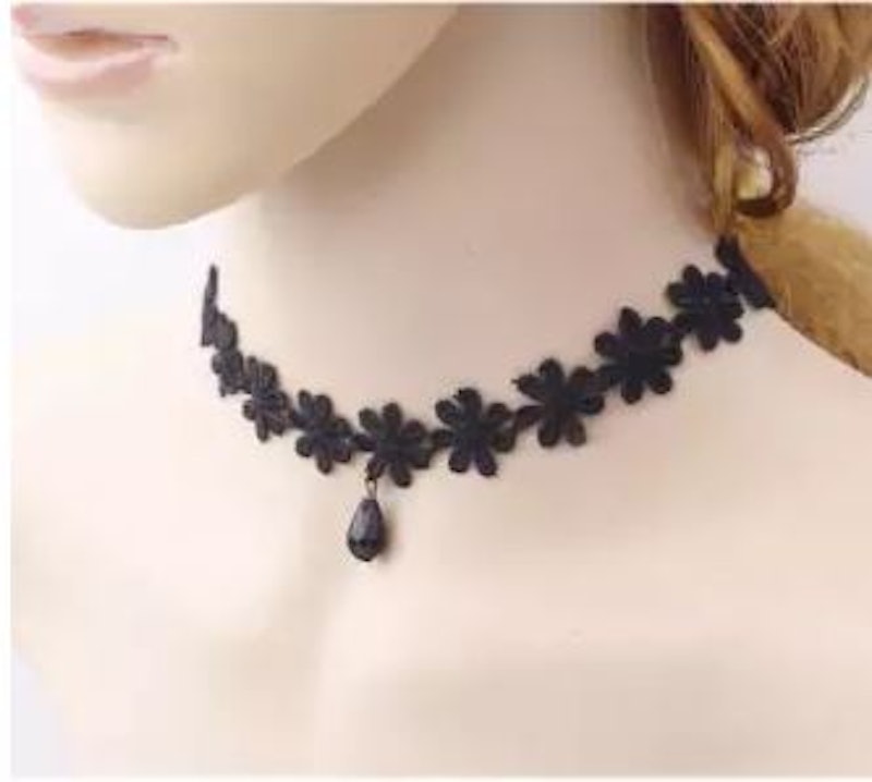 6. No Brand – Black Lace Collar Choker 1