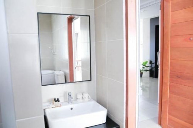 ที่พักกาญจนบุรี ริมน้ำ ริเวอร์ แคว วิว โฮเต็ล  4
