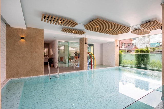 โรงแรมเปิดใหม่ กรุงเทพ The Riski Hotel  6