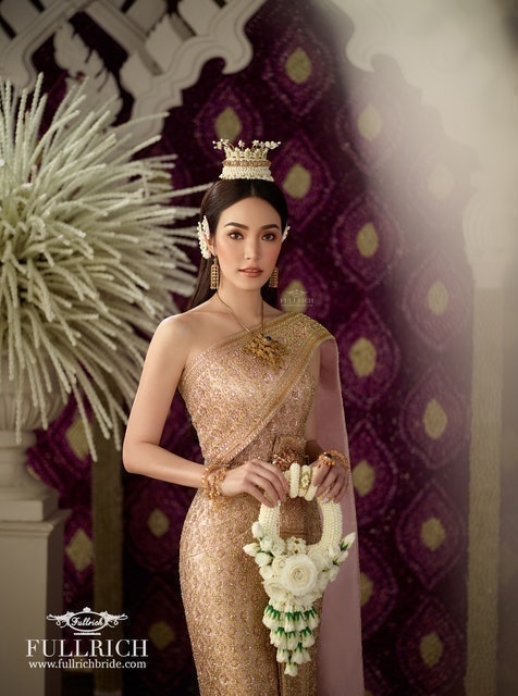 ชุดไทยแต่งงาน 2
