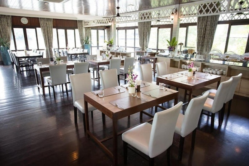 ที่พักอัมพวา Baan Amphawa Resort & Spa 5