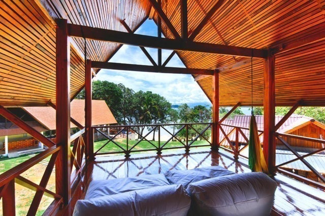 ที่พักเกาะพยาม Phayamas Private Beach Resort  2