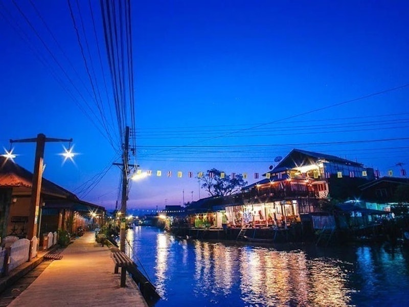 ที่พักอัมพวา At Casa Guesthouse Amphawa 2