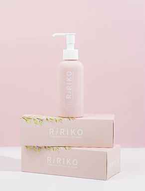 Feminine Wash 3