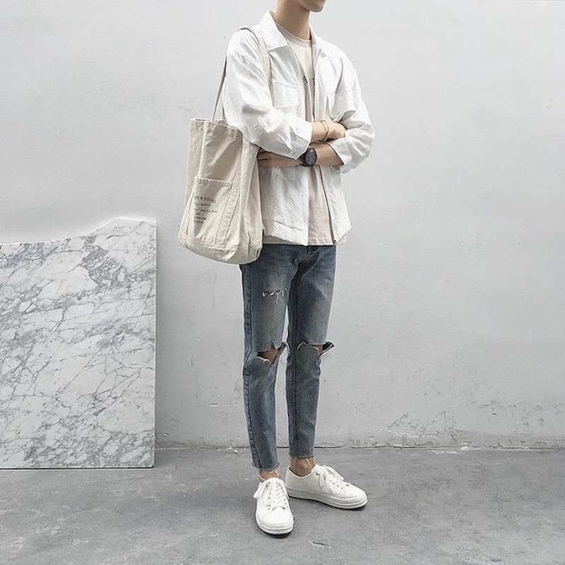 ร้านเสื้อผ้าเกาหลีสำหรับผู้ชาย สไตล์มินิมอลเรียบ ๆ 2