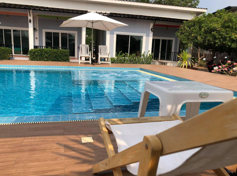 ที่พักเกาะล้าน Baancaptainhook Pool Kohlarn 4