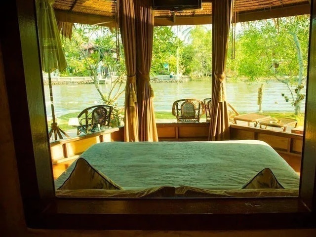 ที่พักอัมพวา Amphawa Club Resort & Spa 5