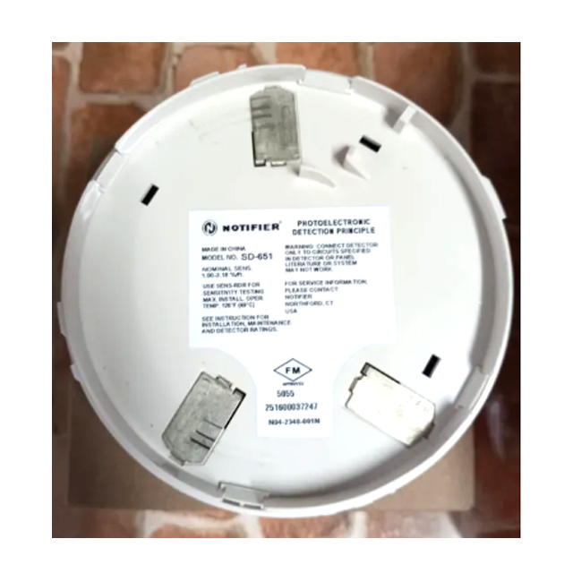 เครื่องตรวจจับควัน Smoke Detector With Base 3