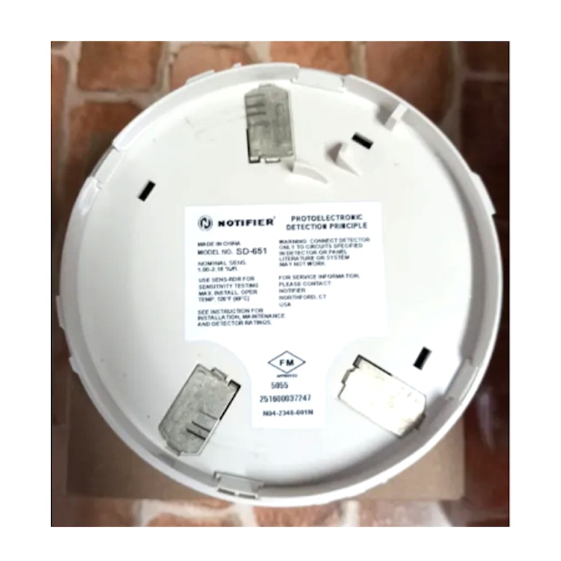 เครื่องตรวจจับควัน Smoke Detector With Base 3