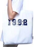 10 กระเป๋าผ้า ยี่ห้อไหนดี ปี 2026 รวมแบรนด์ แบบเป้ แบบสะพายข้าง 3