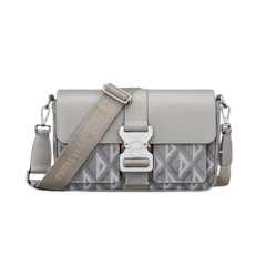 กระเป๋า Dior ผู้ชาย รุ่น Dior Hit The Road Bag with Strap