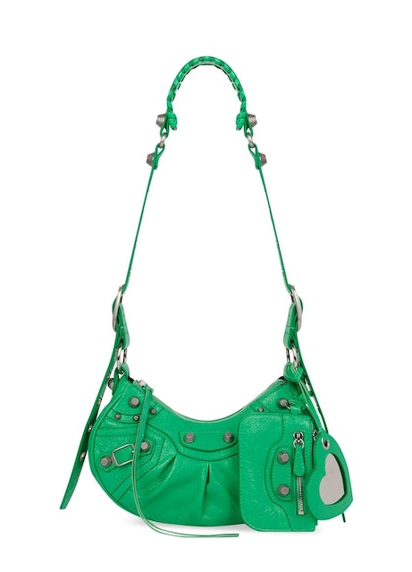 กระเป๋าแบรนด์เนม รุ่น Le Cagole XS Shoulder Bag 4