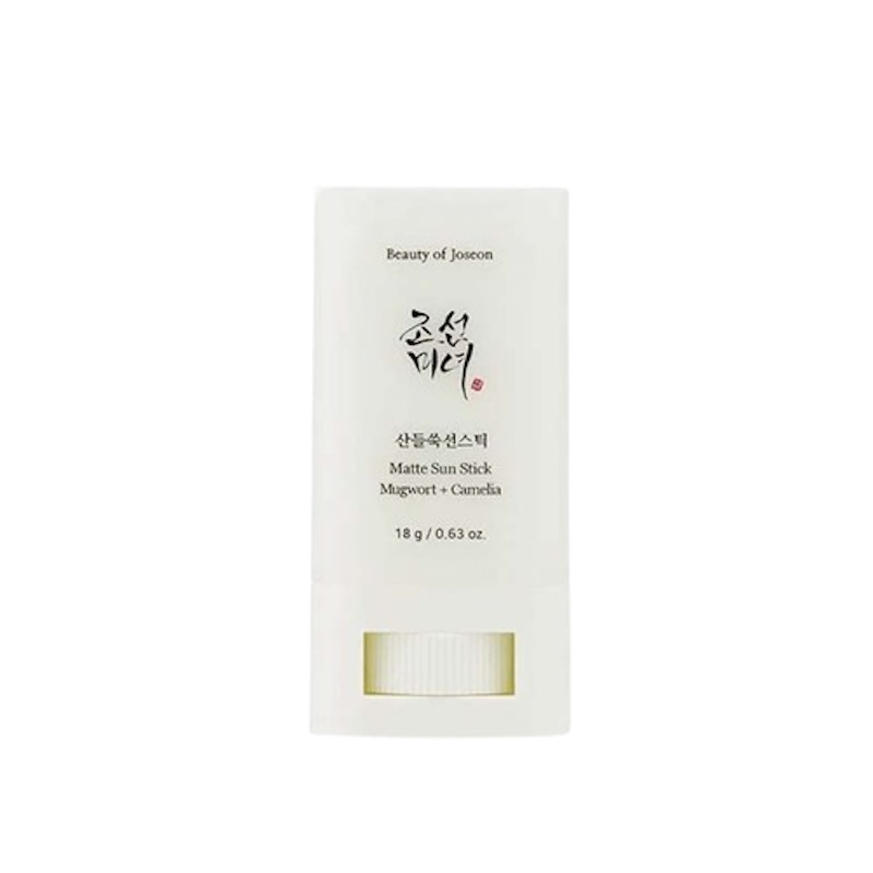 Matte Sun Stick Mugwort + Camelia 1