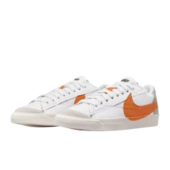 รองเท้าผ้าใบ M Blazer Low '77 Jumbo