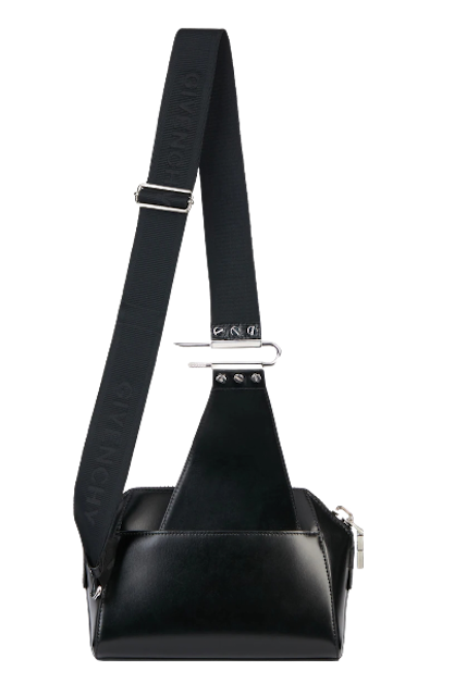 กระเป๋า Givenchy รุ่น Small Antigona Crossbody Bag In Box Leather 4