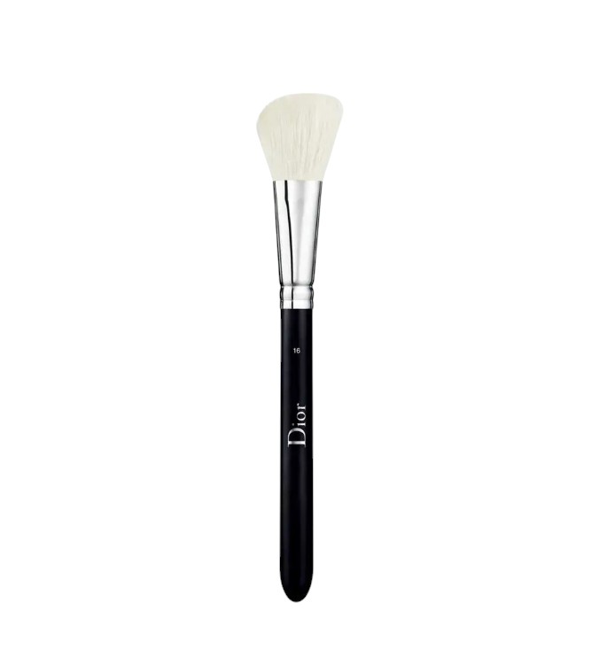 Backstage Blush Brush N°16 Makeup Brush 1