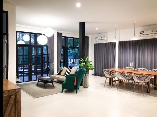โรงแรมระยองติดทะเล Ban Rub Lom Pool Villa 4