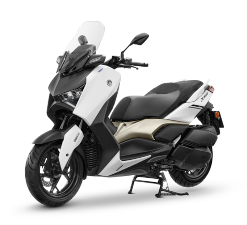 XMAX Connected 1