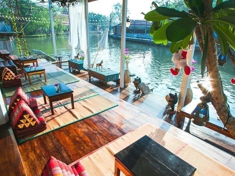 ที่พักอัมพวา At Casa Guesthouse Amphawa 3