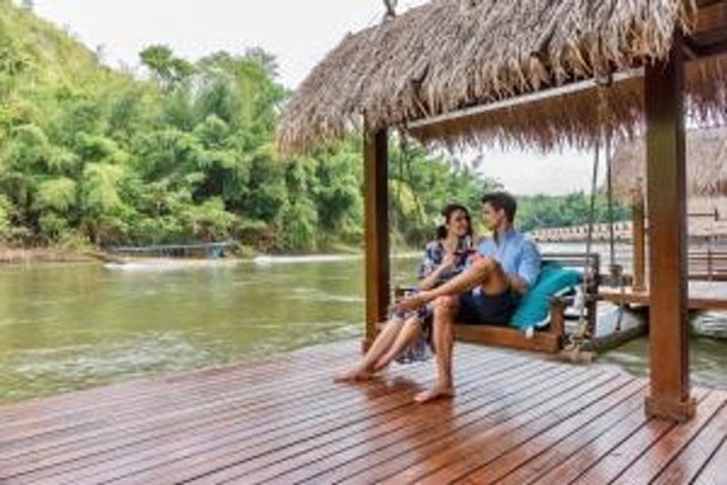 ที่พักกาญจนบุรี ริมน้ำ เดอะ โฟลทเฮ้าส์ ริเวอร์แคว รีสอร์ท 5