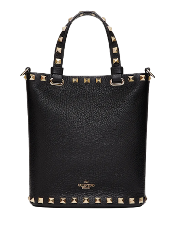 กระเป๋าแบรนด์เนม ราคาไม่เกิน 50,000 รุ่น Rockstud Crossbody Pouch In Grainy Calfskin 3