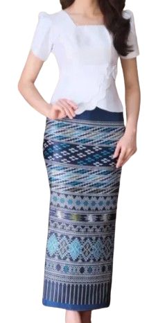 ชุดไทยประยุกต์  1