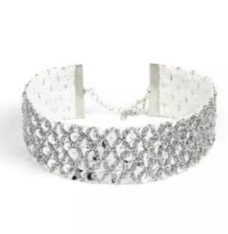 3. Kuhong – Sequins Choker 1