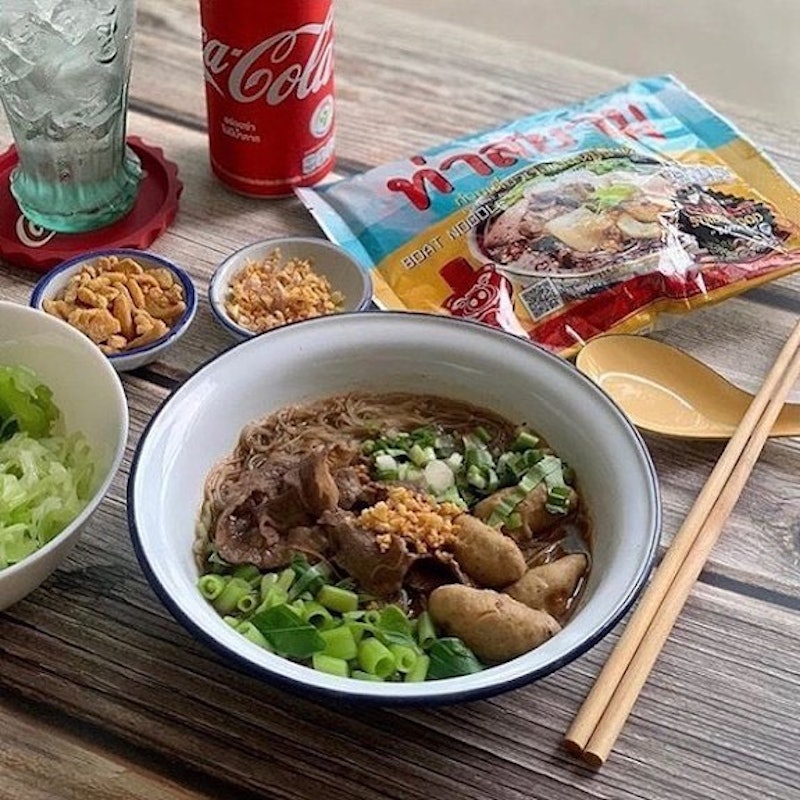 ก๋วยเตี๋ยวเรือเส้นหมี่น้ำตก 3