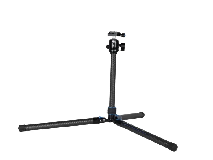 Traveler X - I Carbon Fiber Tripod  2