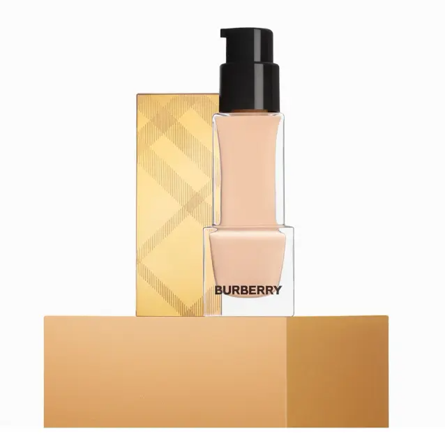 Ultimate Foundation Liquid Foundation 2