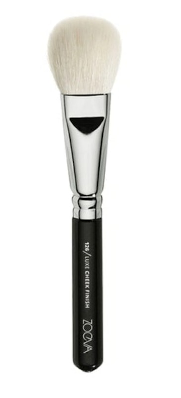 แปรงปัดแก้ม 126 Luxe Cheek Finish 1