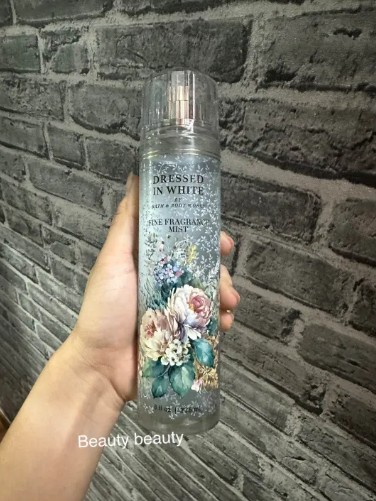 Dressed in White Fine Fragrance Body Mist Spray 2