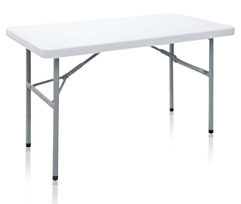 3. No Brand โต๊ะอเนกประสงค์สีขาว รุ่น MC 120SP 1