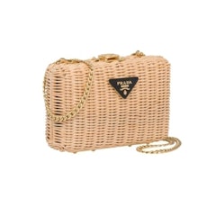กระเป๋าคลัทช์ Wicker Clutch