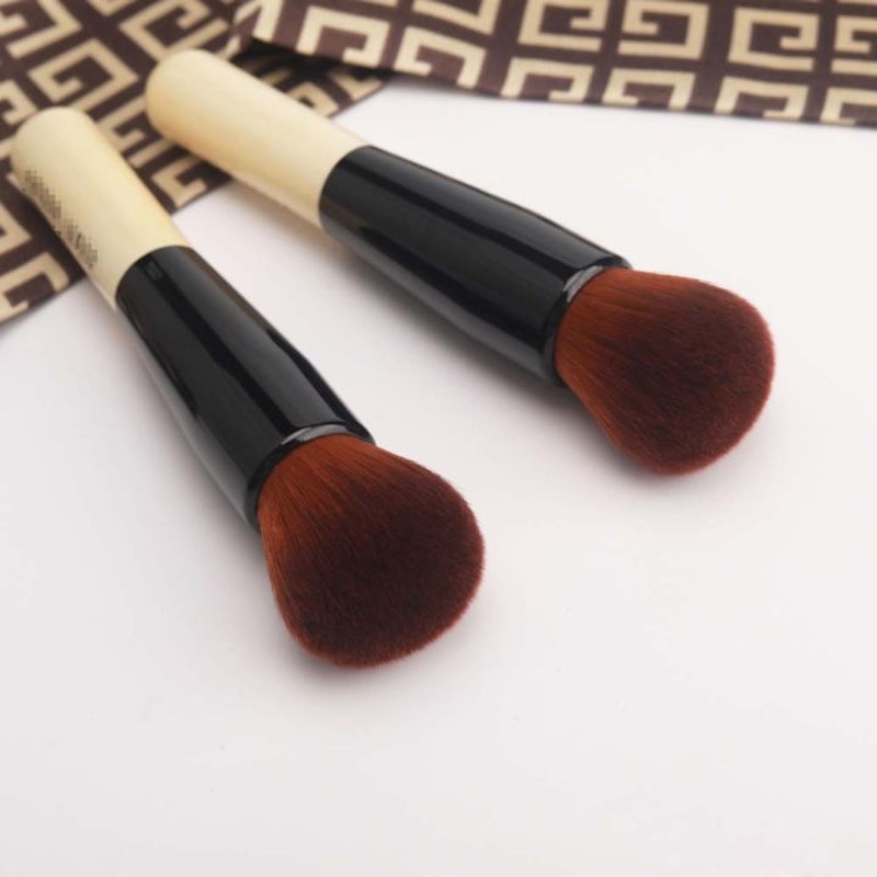 Full Coverage Face Brush 2