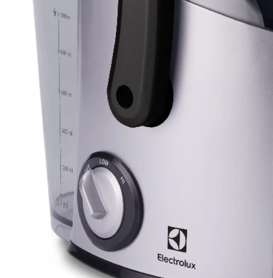 เครื่องสกัดน้ำผลไม้ UltimateTaste 300 2