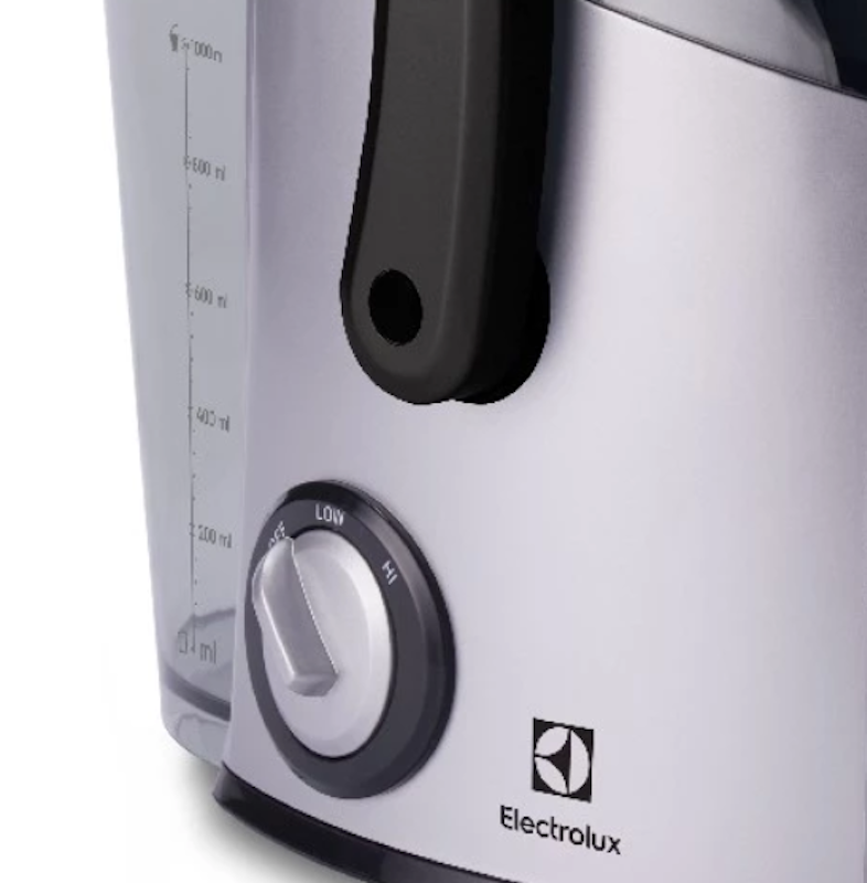 เครื่องสกัดน้ำผลไม้ UltimateTaste 300 2