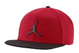 10 หมวก Snapback ยี่ห้อไหนดี ปี 2026 รวมดีไซน์ Hip-Hop และสตรีทสไตล์ แบบตาข่าย 2