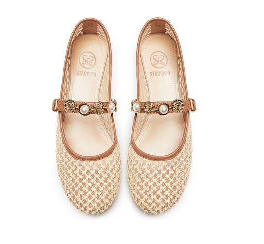 Broderie Golden Charms Strap 1