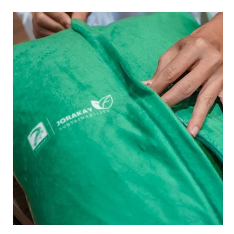 หมอนผ้าห่ม Eco-Friendly Blanket 3