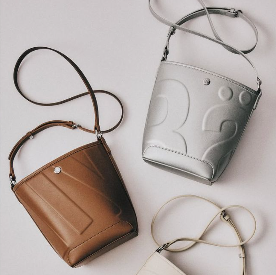 กระเป๋า The Bag Whisper Mini 3