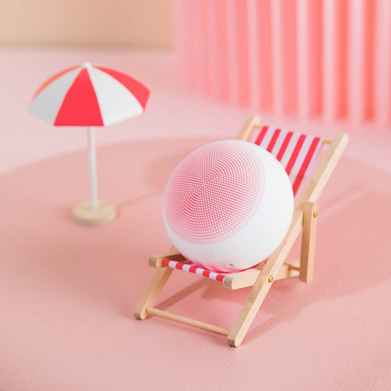B01 Soft Sonic Cleansing Device 2