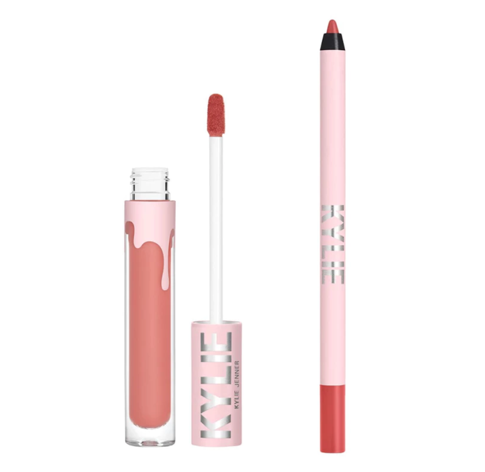 Kylie Matte Lip Kit  1
