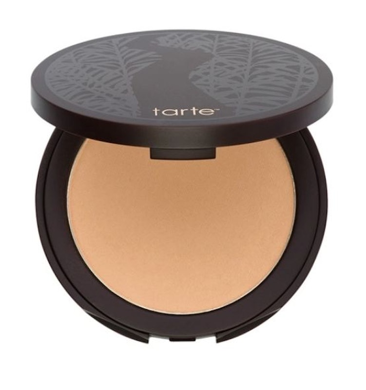 Smooth Operator Amazonian Clay Tinted Pressed Finishing Powder 1