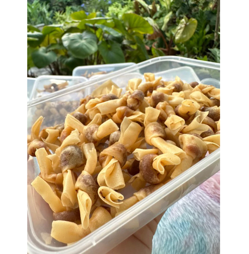 ขนมผูกรักไส้ปลาทรงเครื่อง 2
