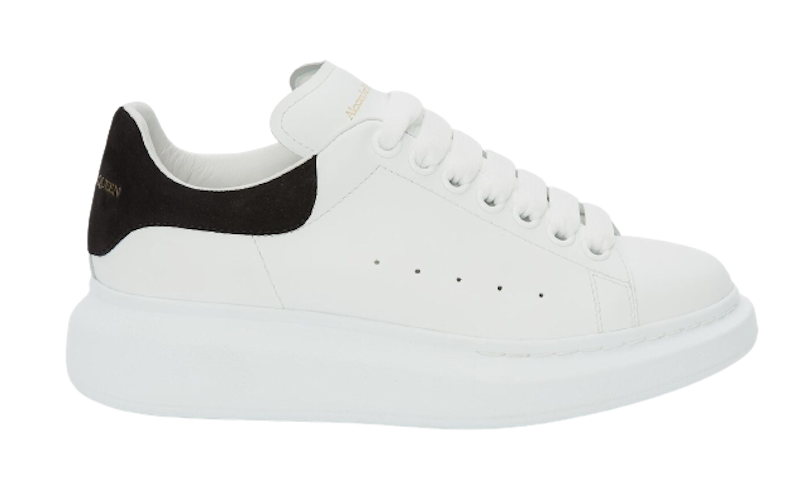 Oversized Sneaker 1