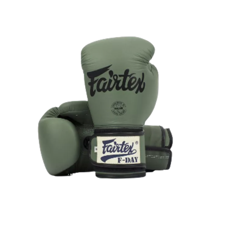 นวมต่อยมวย รุ่น F-Day Limited Edition Gloves 1